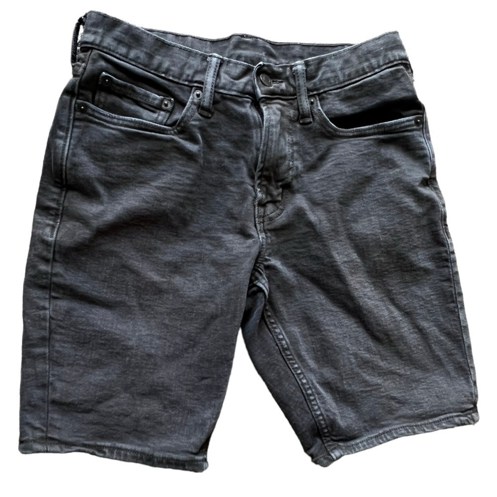 BLACK short solid denim cut off straight high rise size 28,